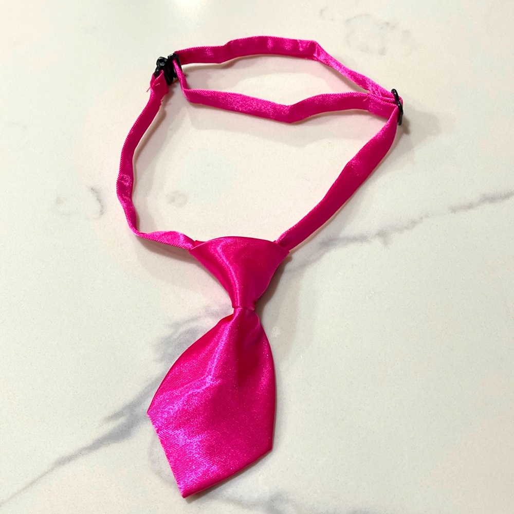 Pink adjustable dog tie collar - solid color